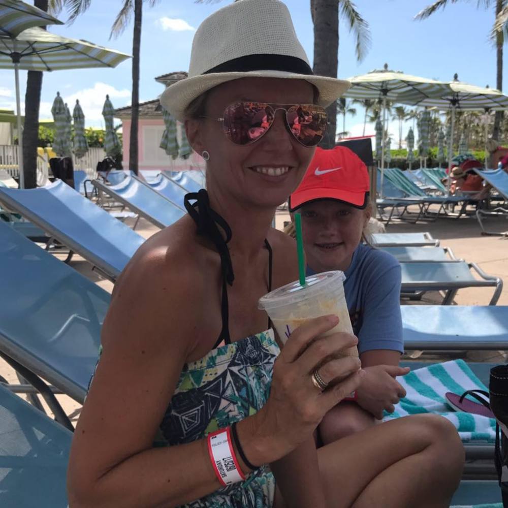 Meet your Posher, Joan